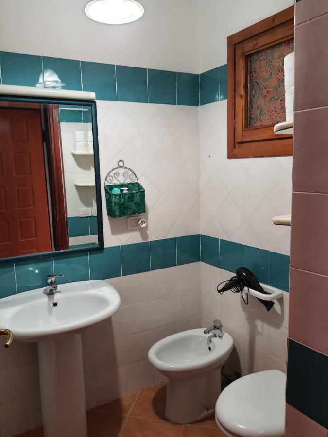 Casa Azzurra Olbia Mare Lejlighed Eksteriør billede