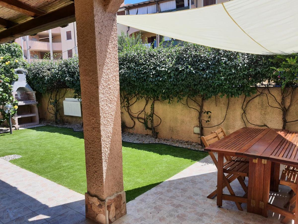 Casa Azzurra Olbia Mare Lejlighed Eksteriør billede