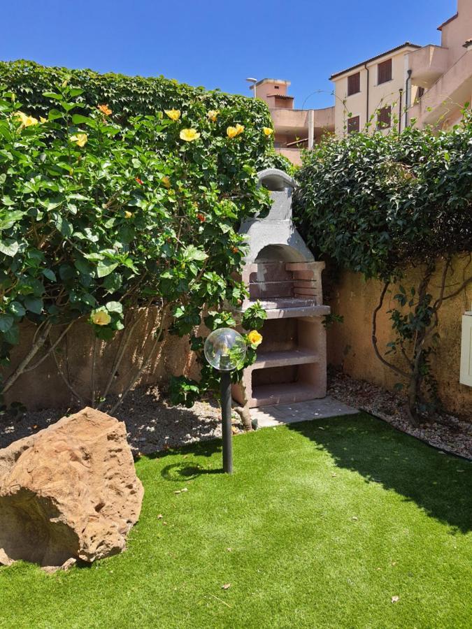 Casa Azzurra Olbia Mare Lejlighed Eksteriør billede